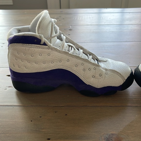 Jordan 13 Purples - Picture 5 of 8